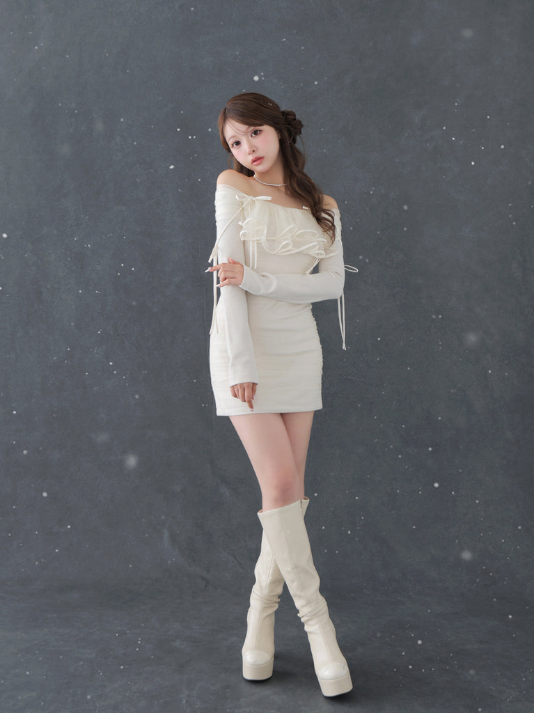 model：160cm　(size：F　color：Ivory)