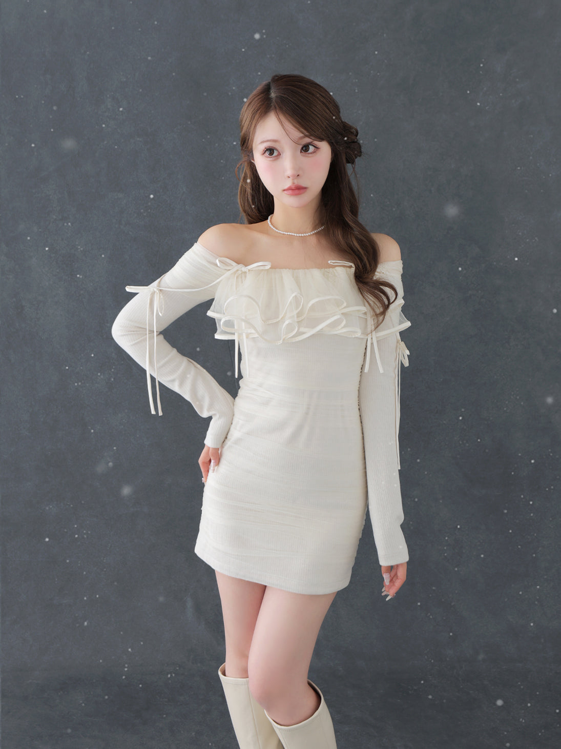 model：160cm　(size：F　color：Ivory)