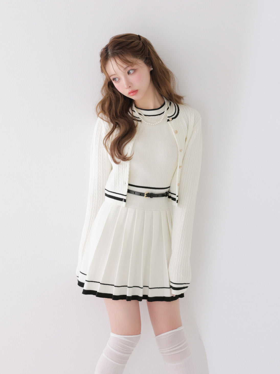 model：160cm　(size：F　color：White)