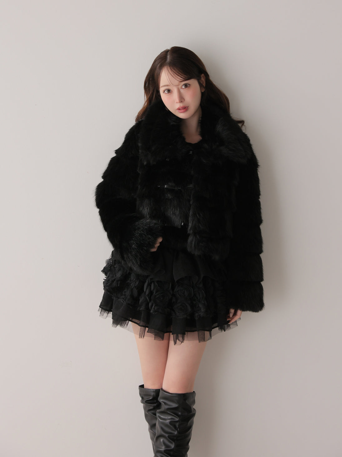 model：162cm　(size：F　color：Black)