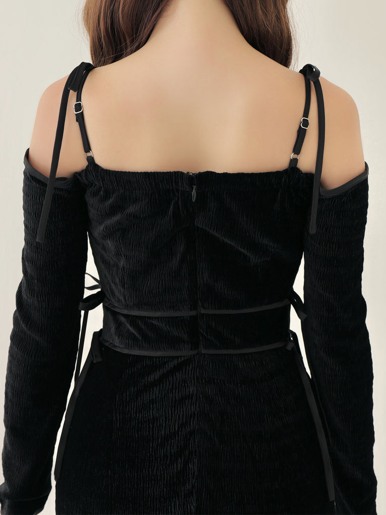 Side ribbon cutout onepiece(eme10783)