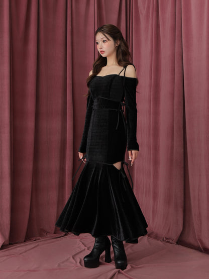 Side ribbon cutout onepiece(eme10783)