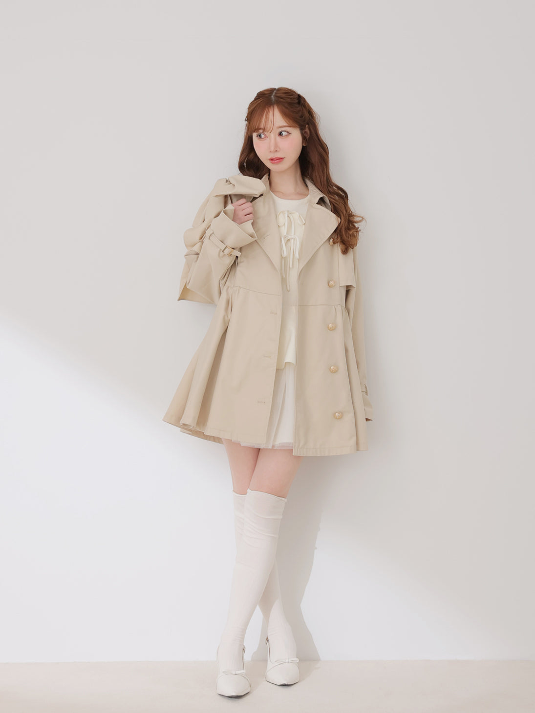 model：162cm　(size：F　color：Beige)