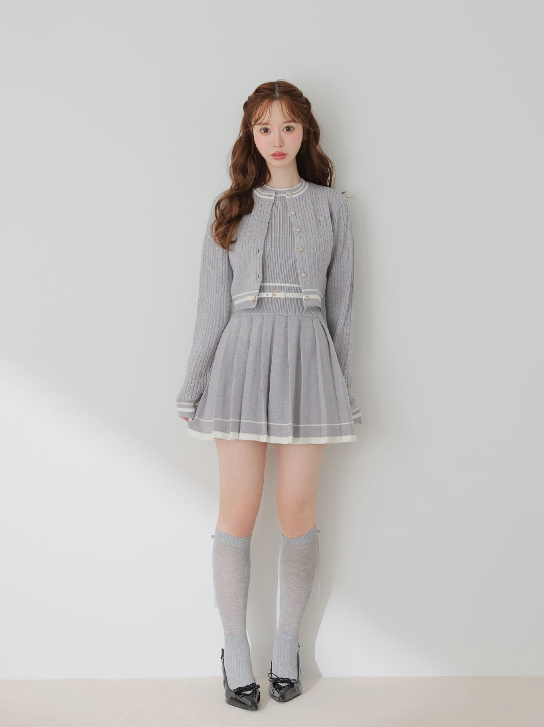 model：162cm　(size：F　color：Gray）
