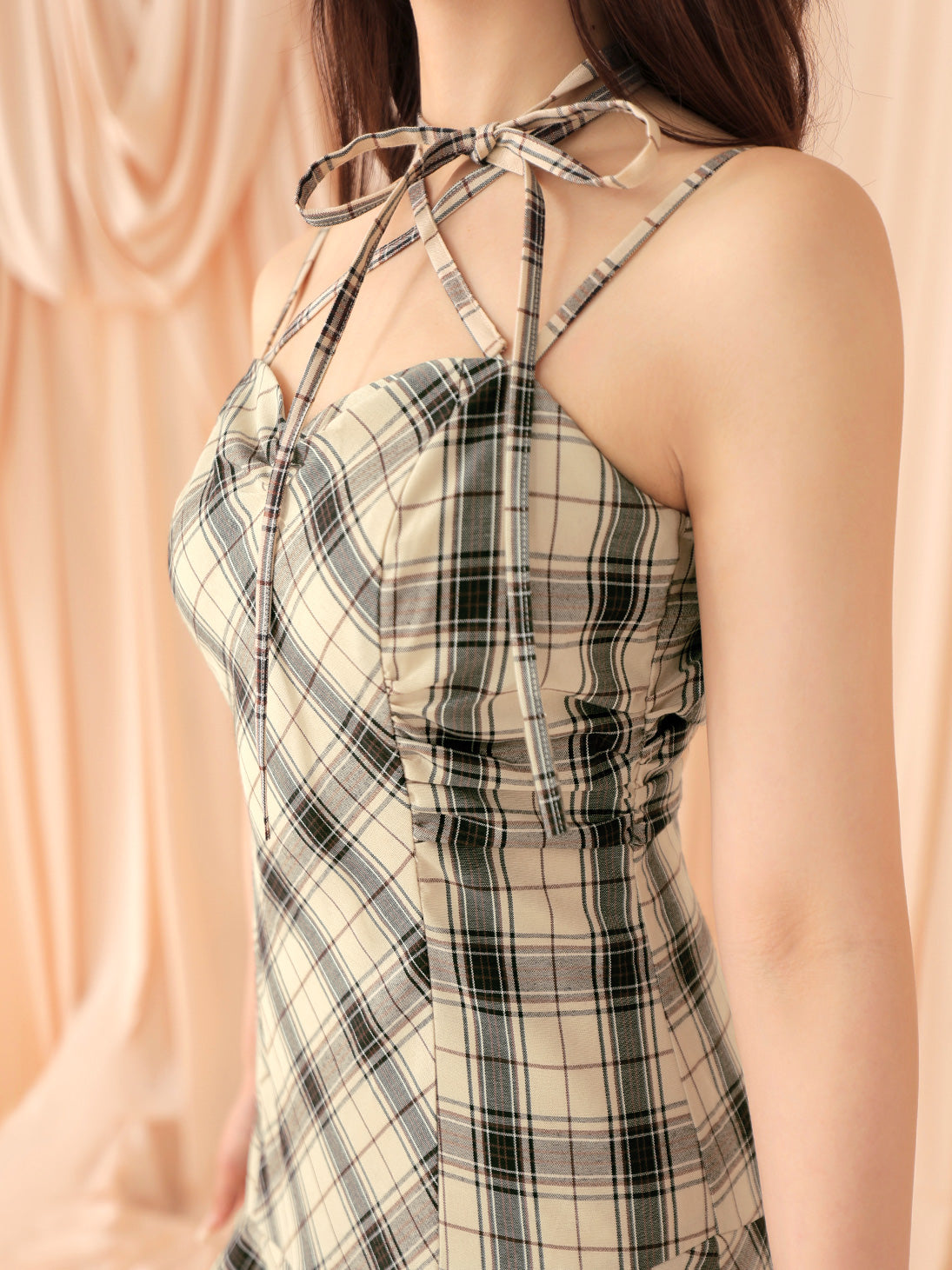 Check asymmetrical camisole onepiece(eme10807)