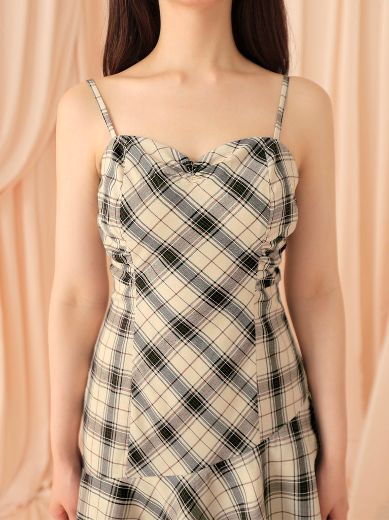 Check asymmetrical camisole onepiece(eme10807)