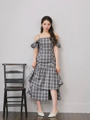 model：160cm　(size：F　color：Glay)