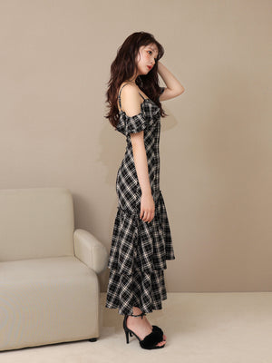 Off shoulder check frill onepiece(eme10808)