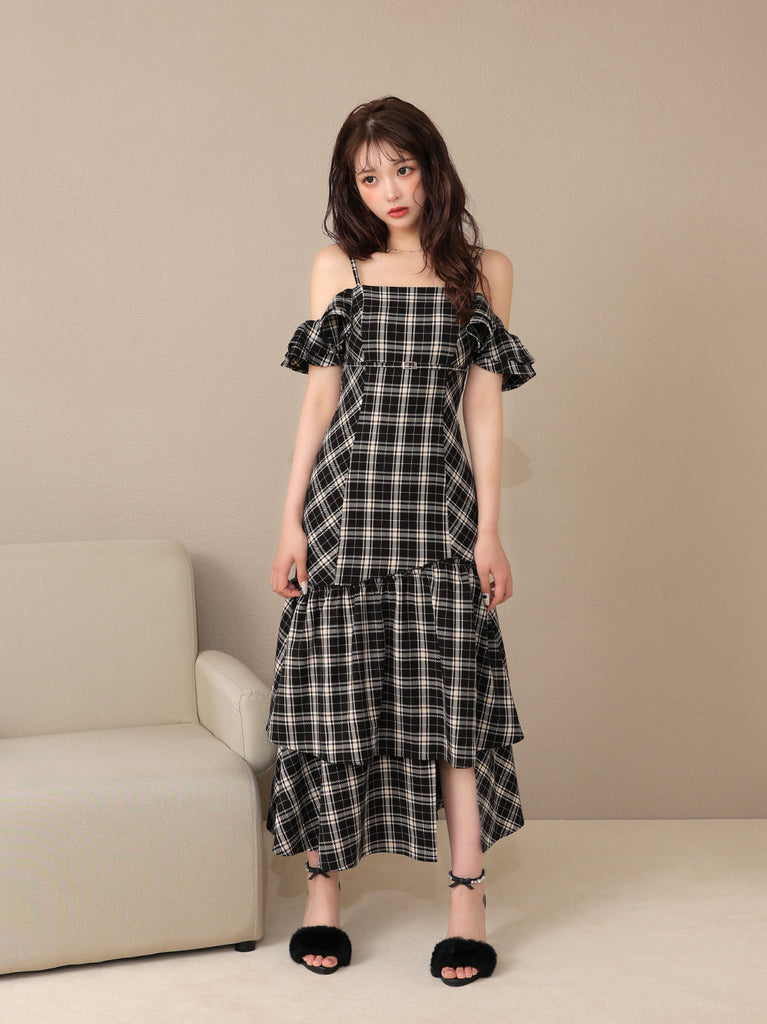 Off shoulder check frill onepiece(eme10808)