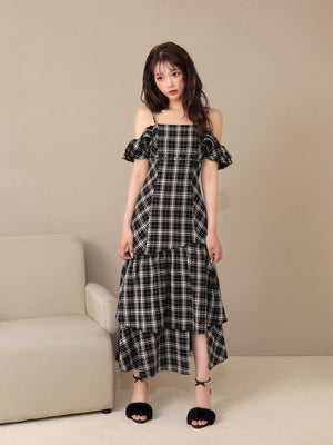 Off shoulder check frill onepiece(eme10808)