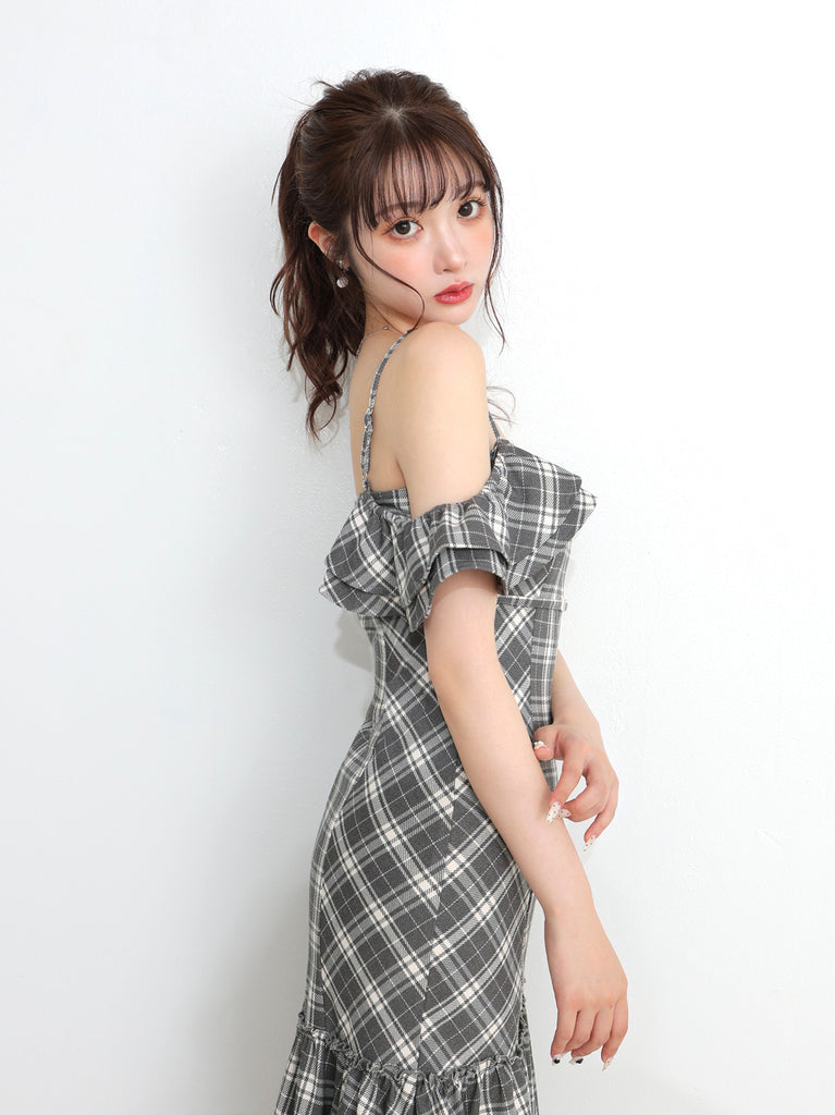 Off shoulder check frill onepiece(eme10808)