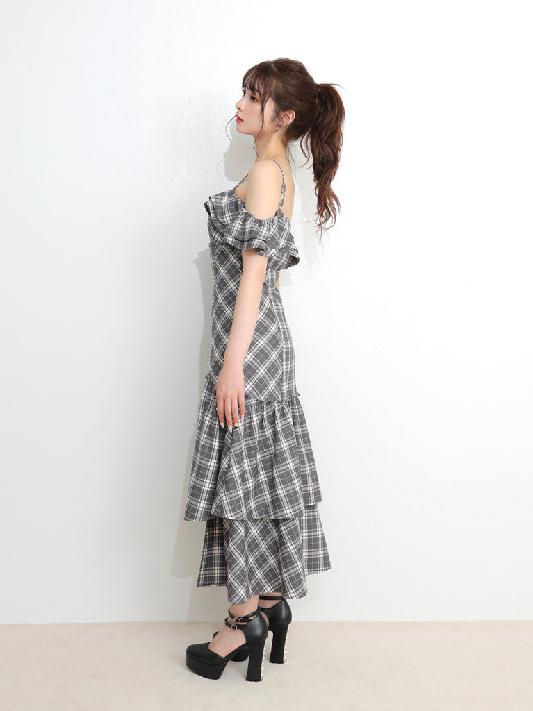 Off shoulder check frill onepiece(eme10808)