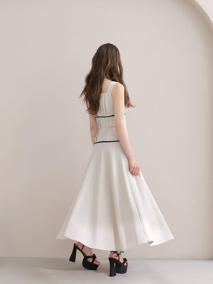 model：160cm　(size：F　color：Beige)