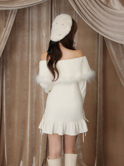 Feather off the shoulder lost mini onepiece(eme10817)