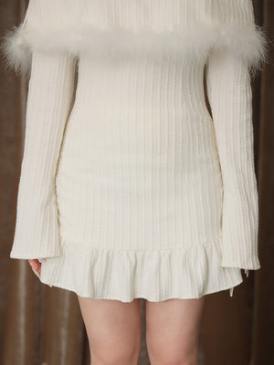 Feather off the shoulder lost mini onepiece(eme10817)