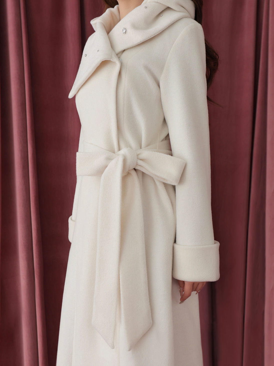 Blanc noir hooded long coat(eme10820) – M me eme