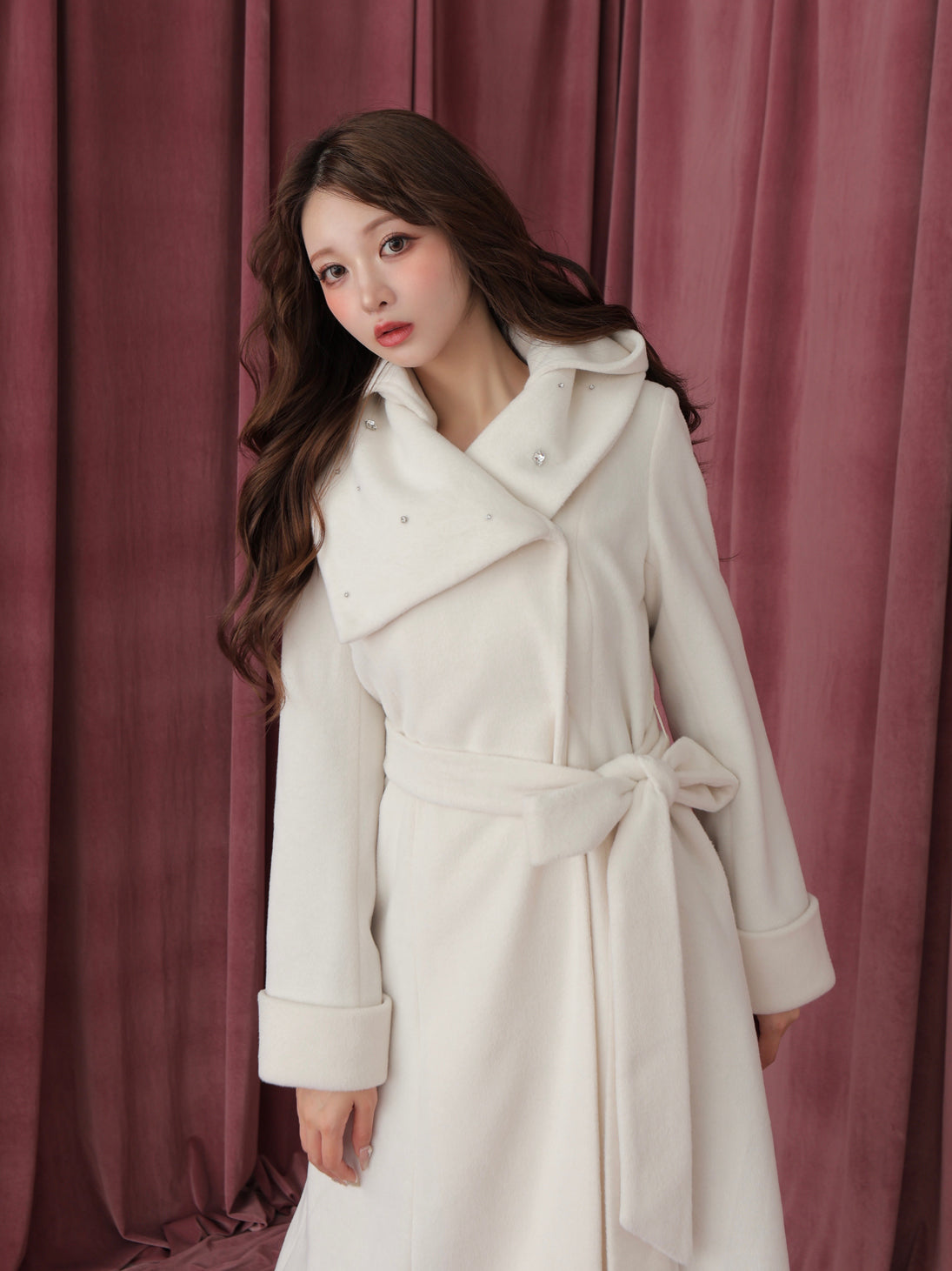 Blanc noir hooded long coat(eme10820) – M me eme