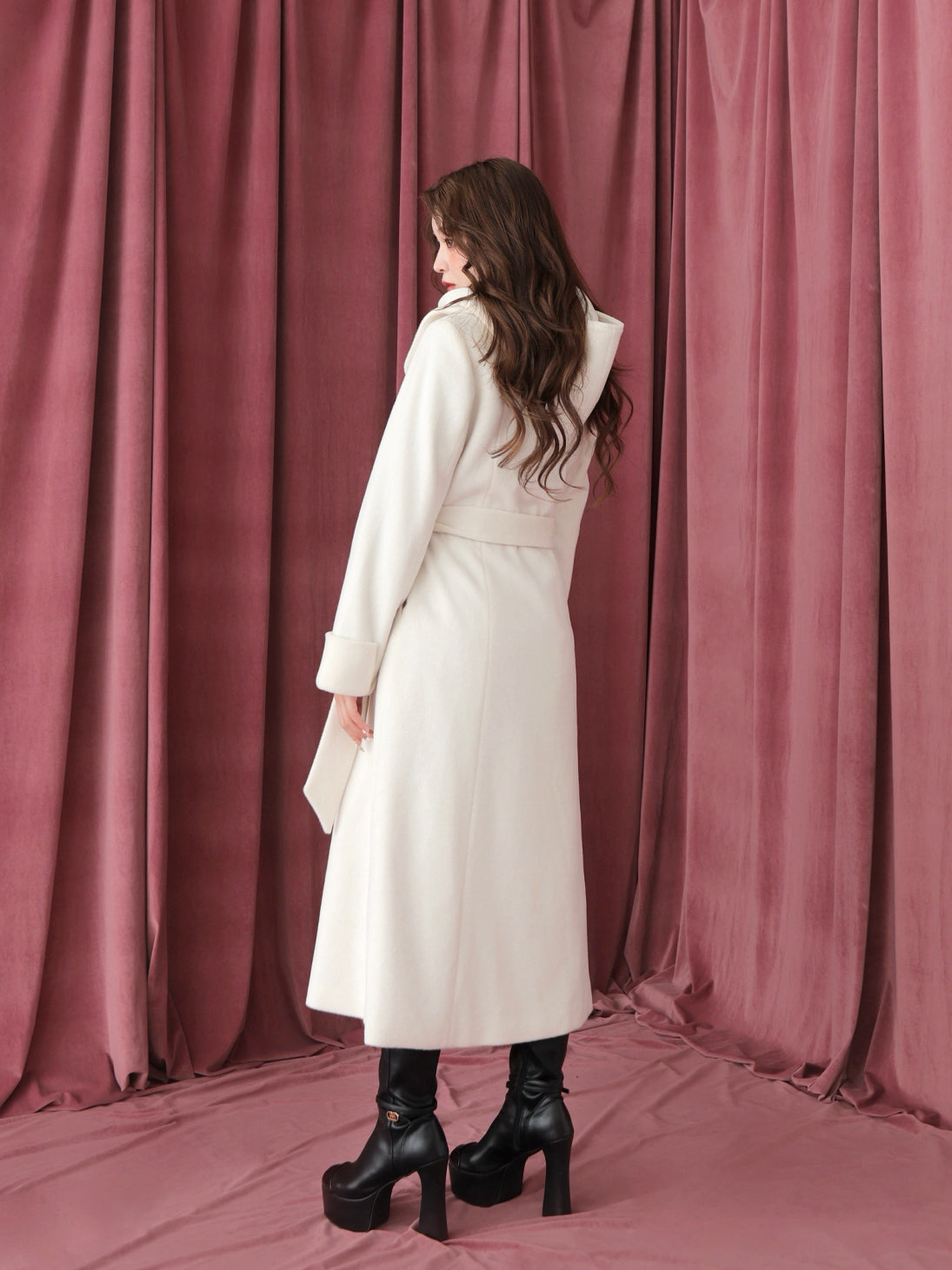 model：160cm　(size：F　color：White)