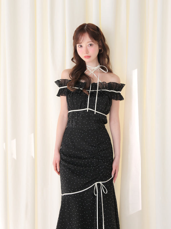 Piping ribbon dot off-shoulder top (eme10843)