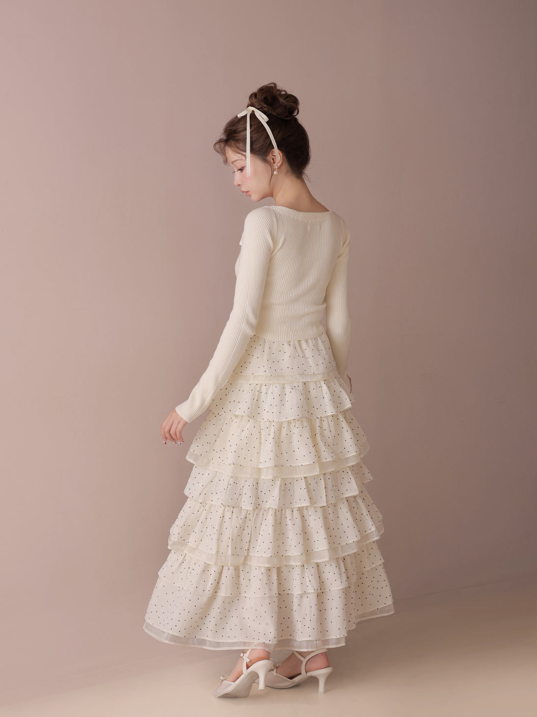 model：160cm　(size：F　color：Ivory)