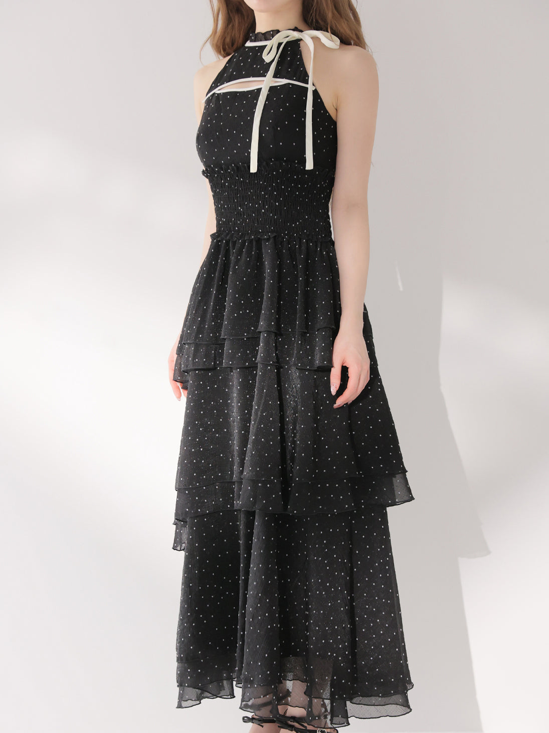 エムミーエメ　クラシカルドットティアードワンピース Bust cut dot chiffon tiered long onepiece(eme10842) – M me eme