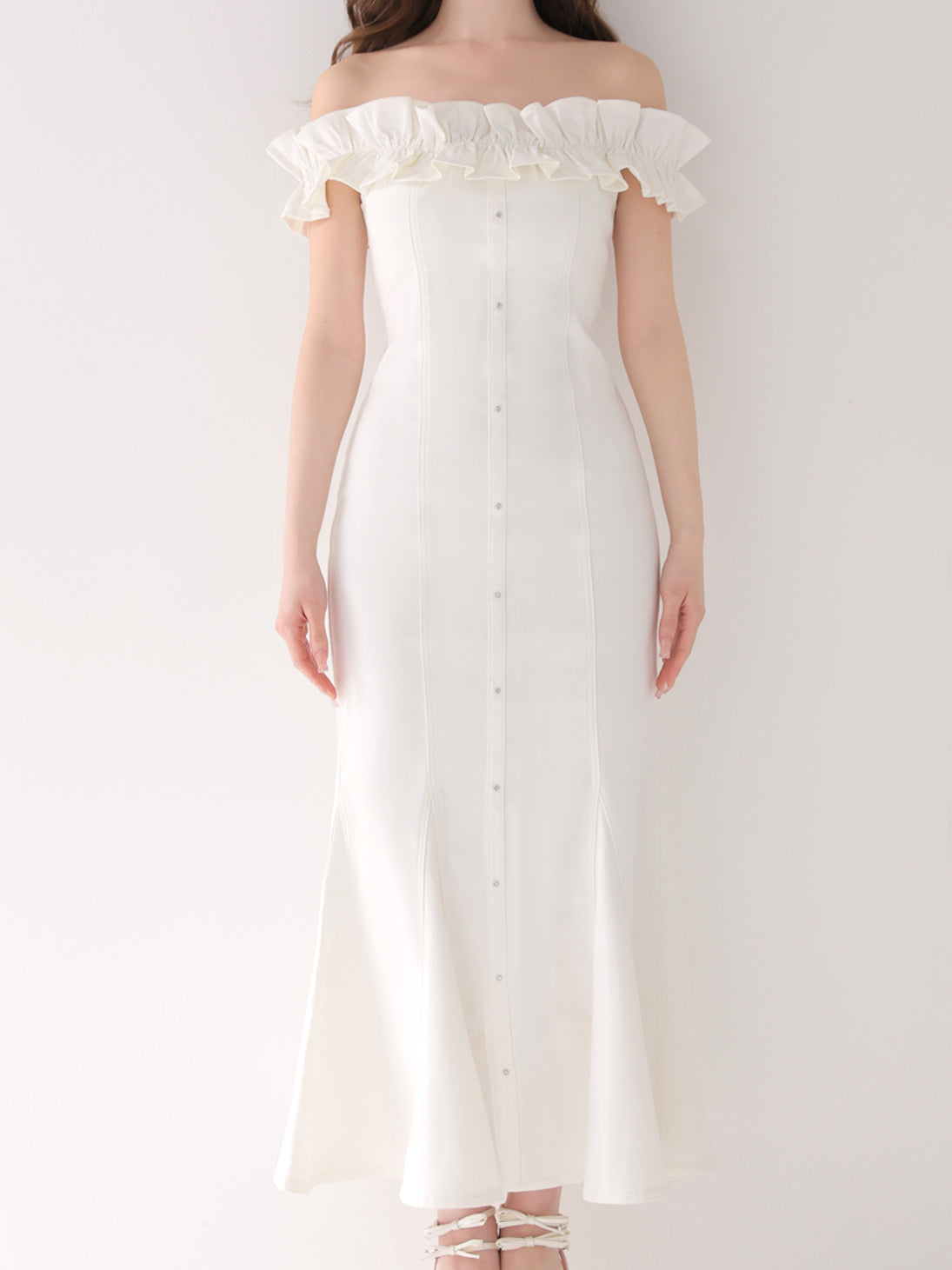 model：162cm　(size：F　color：White)