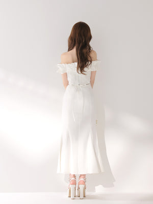 model：162cm　(size：F　color：White)