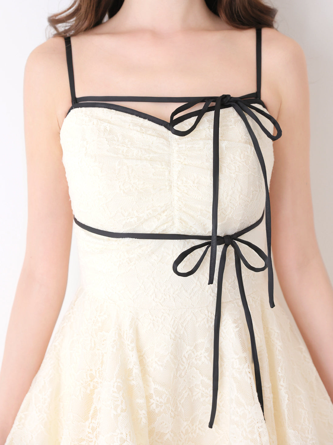 Piping ribbon lace mini onepiece(eme10848) – M me eme