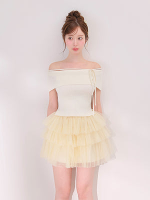 model：162cm　(size：F　color：Ivory)