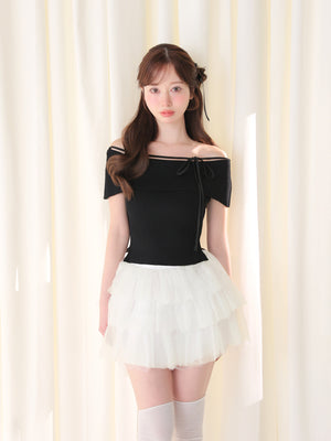 model：162cm　(size：F　color：Black)