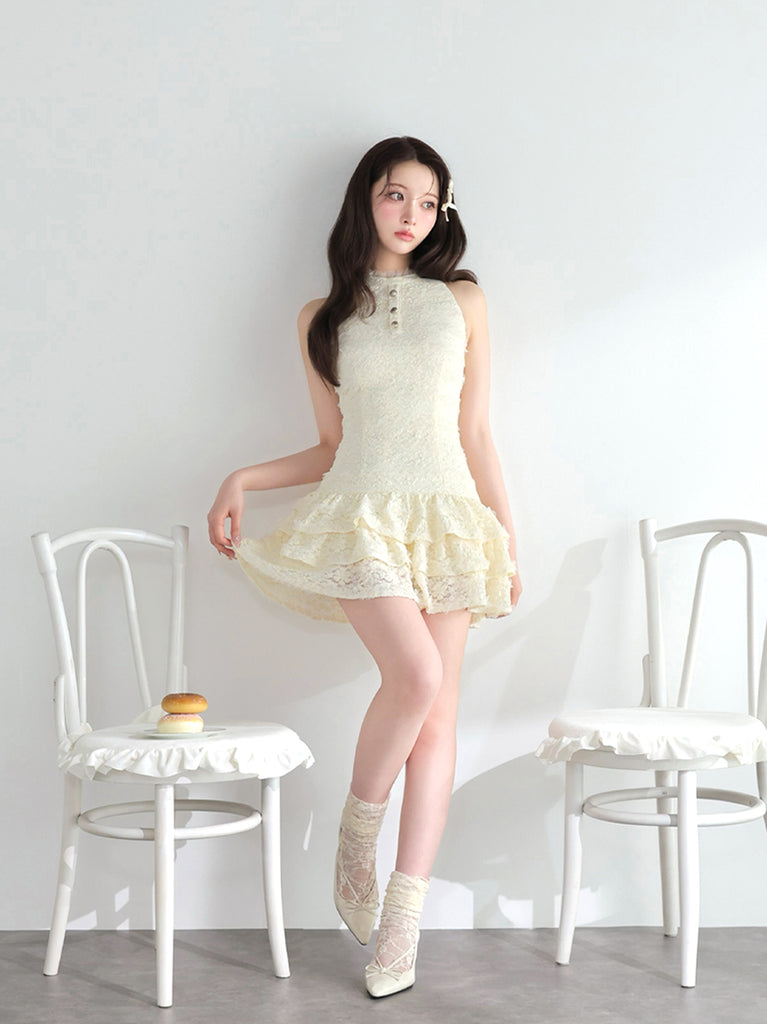 model：160cm　(size：F　color：Ivory)