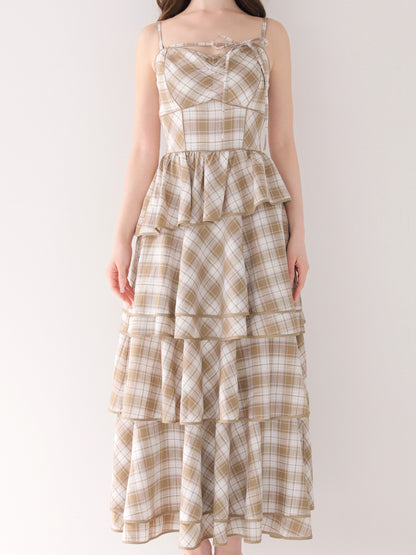 model：162cm　(size：F　color：White×Beige)