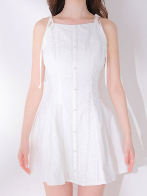 model：162cm　(size：F　color：White)
