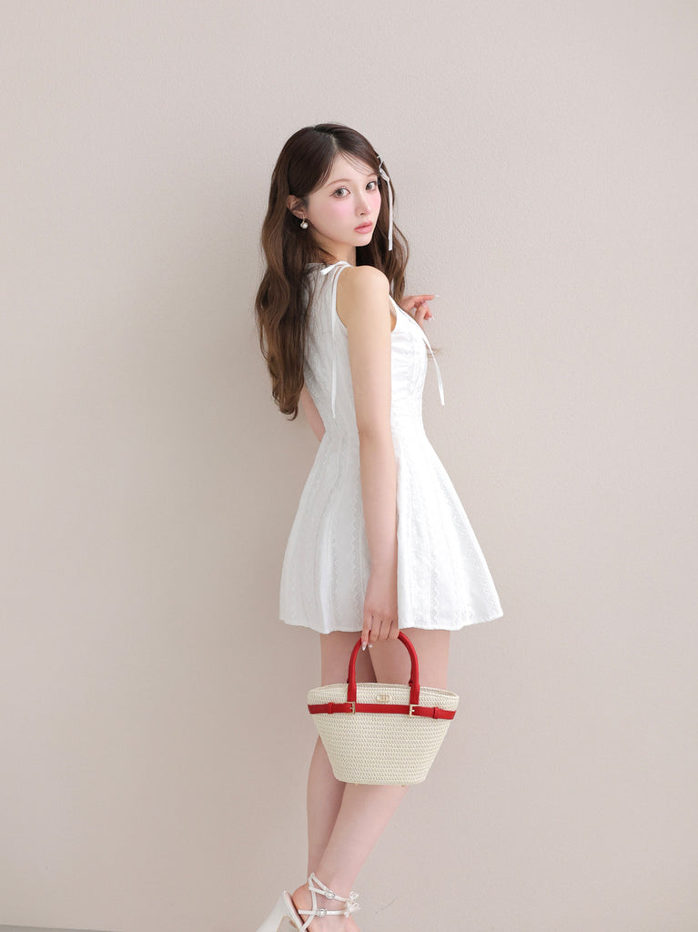 model：160cm　(size：F　color：White)