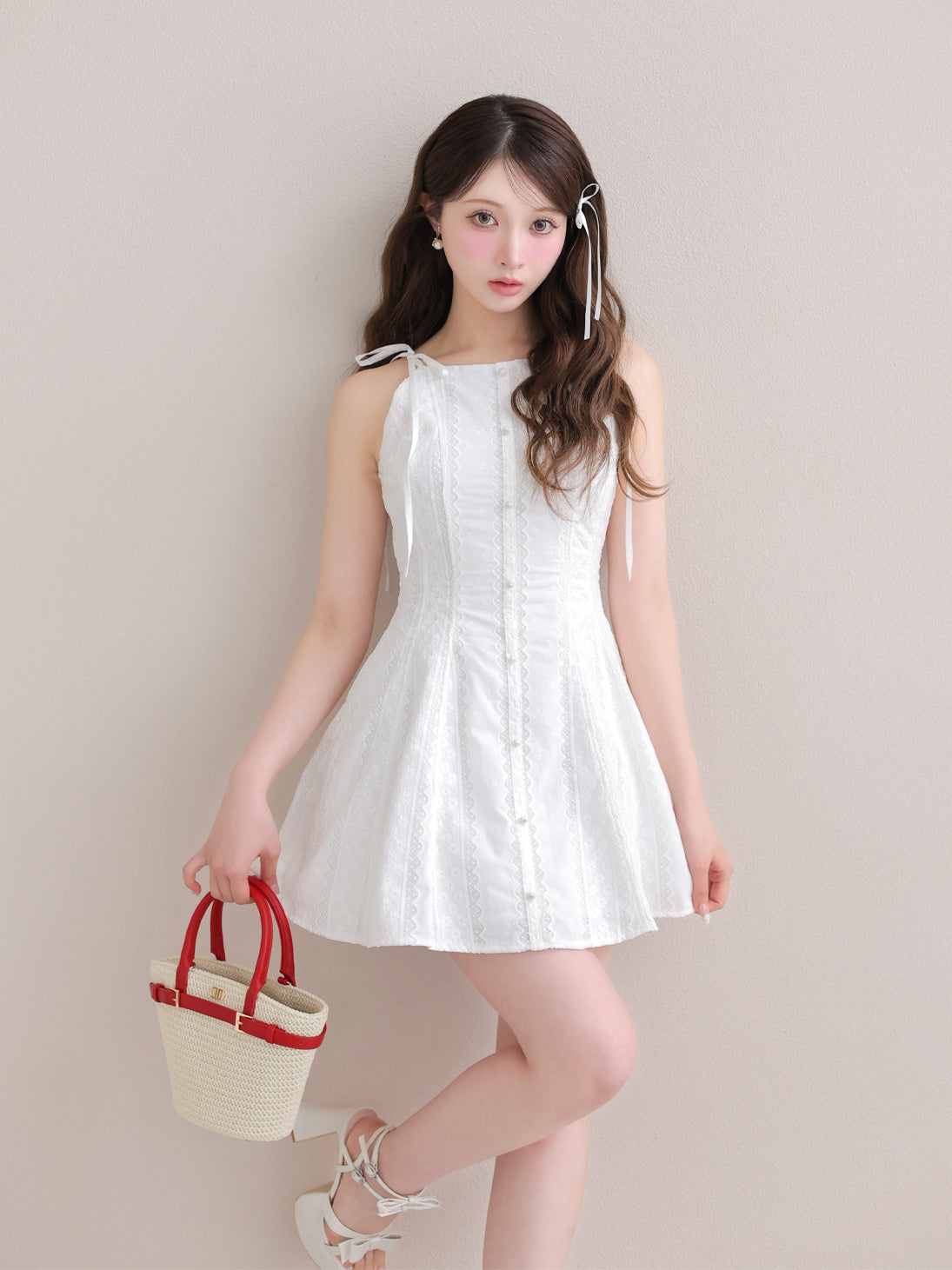 model：160cm　(size：F　color：White)