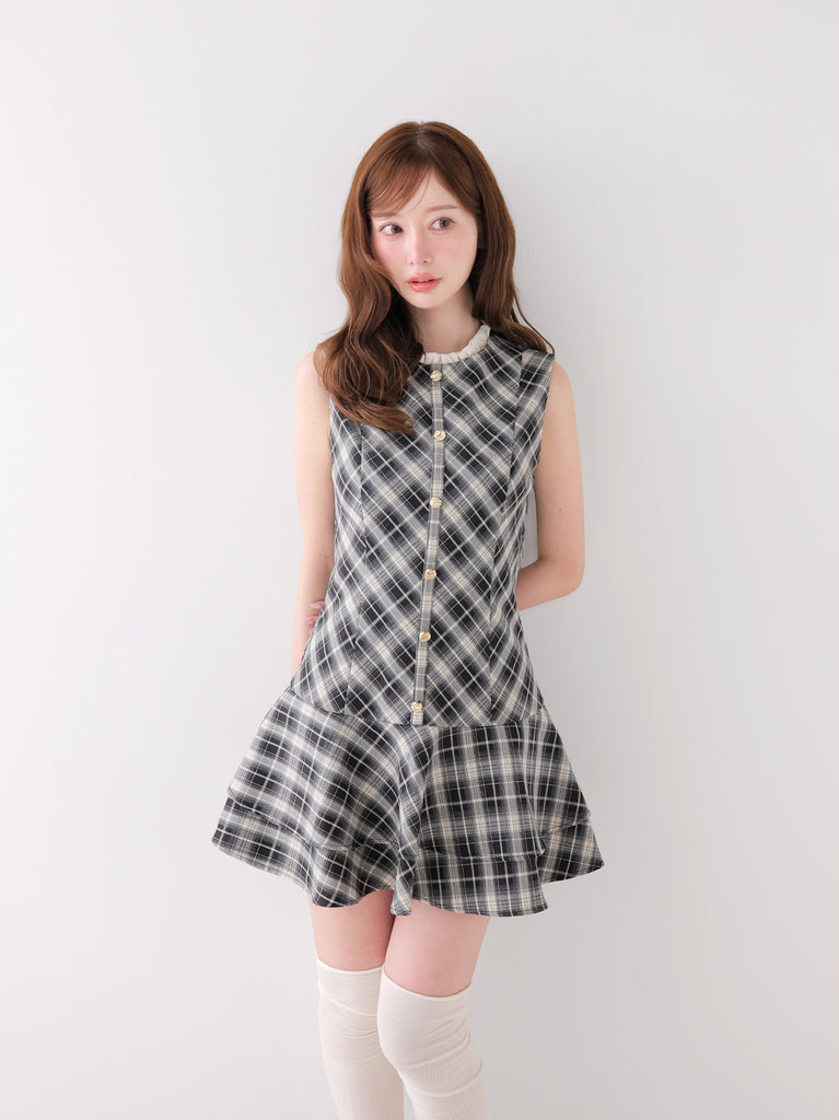model：162cm　(size：F　color：Black)