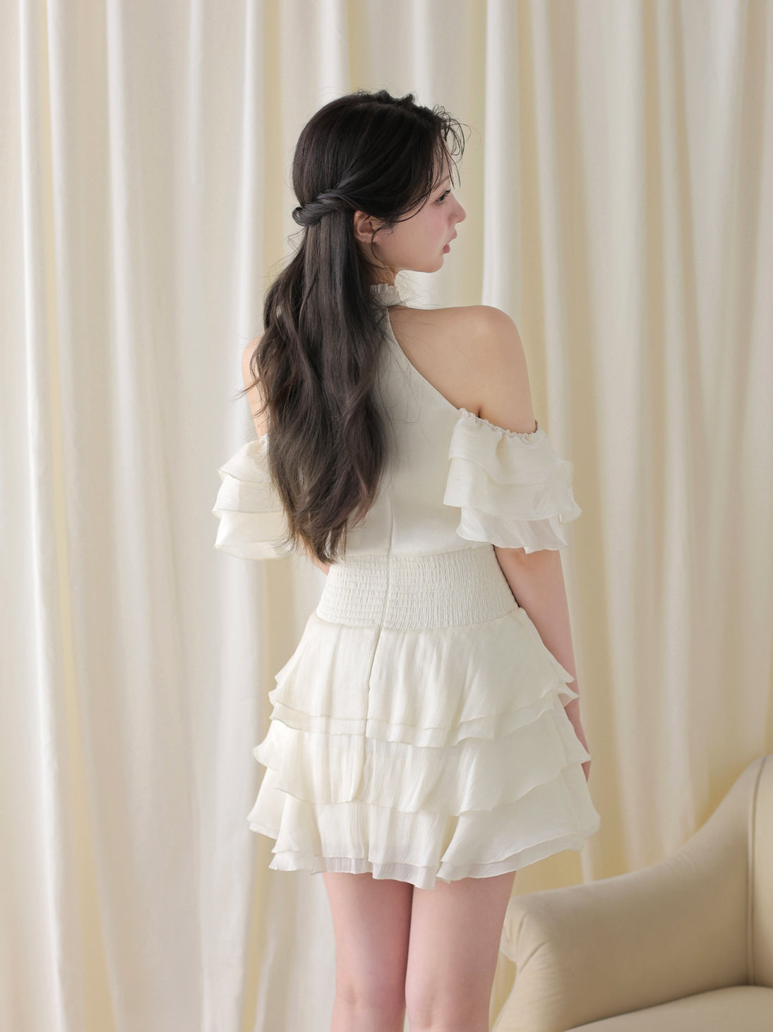 model：160cm　(size：F　color：Ivory)