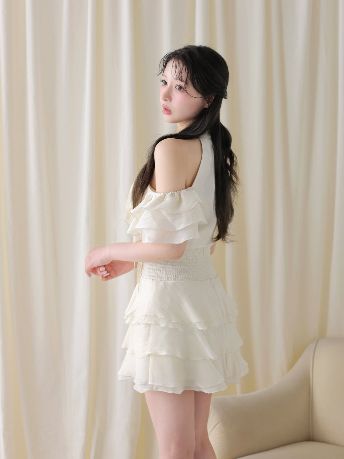 model：160cm　(size：F　color：Ivory)