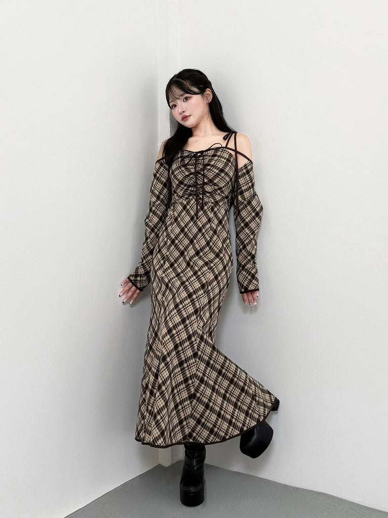 model：150cm　(size：XS　color：Brown)