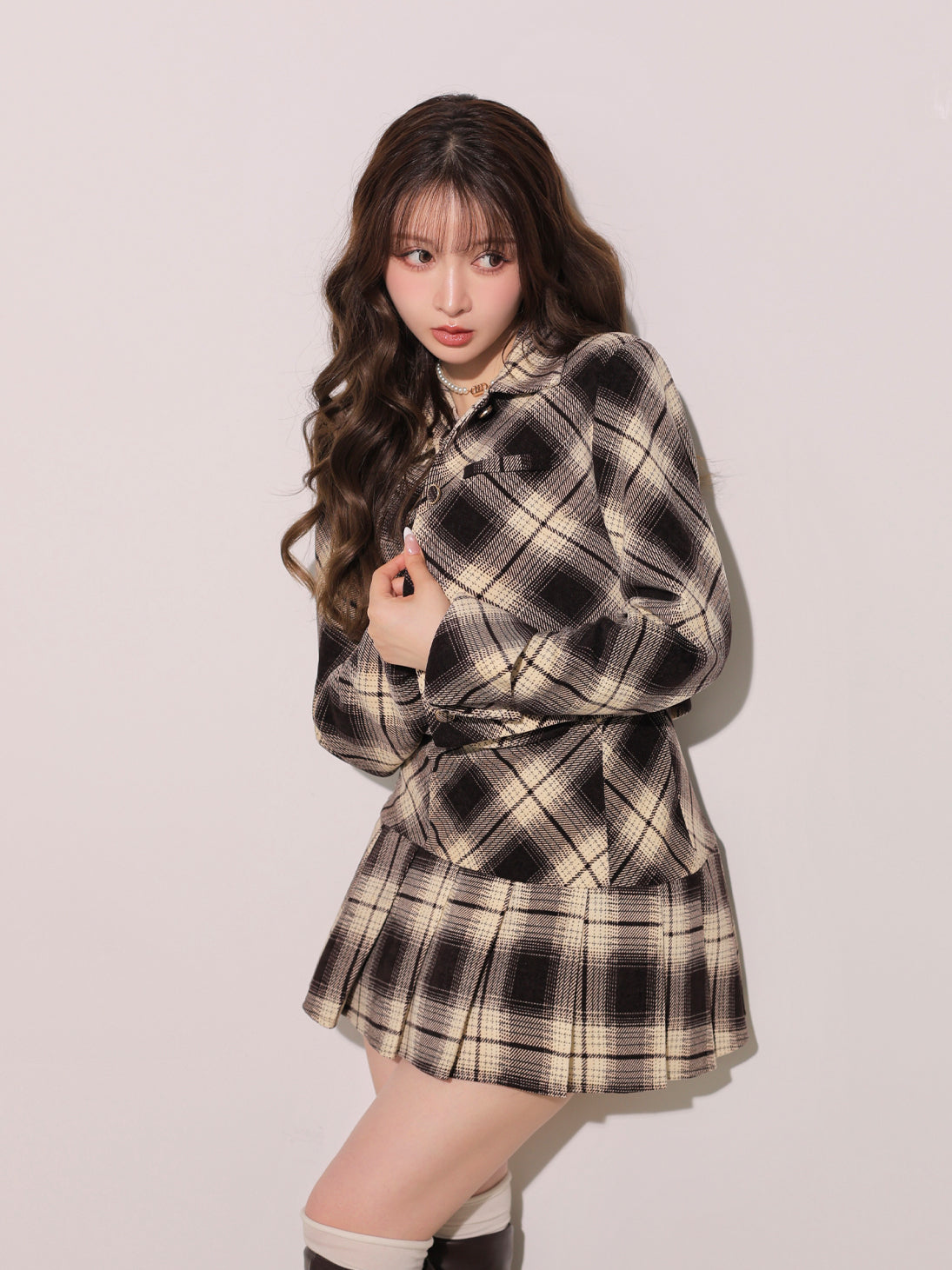 model：160cm　(size：F　color：Brown)