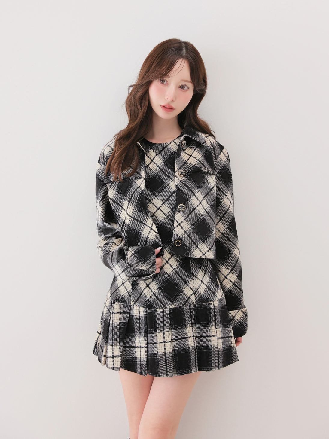 model：162cm　(size：F　color：Black)