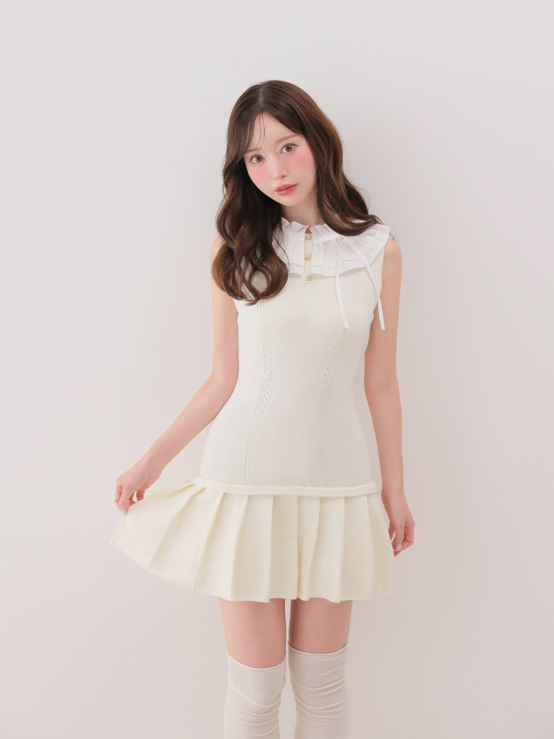 model：162cm　(size：F　color：Ivory)