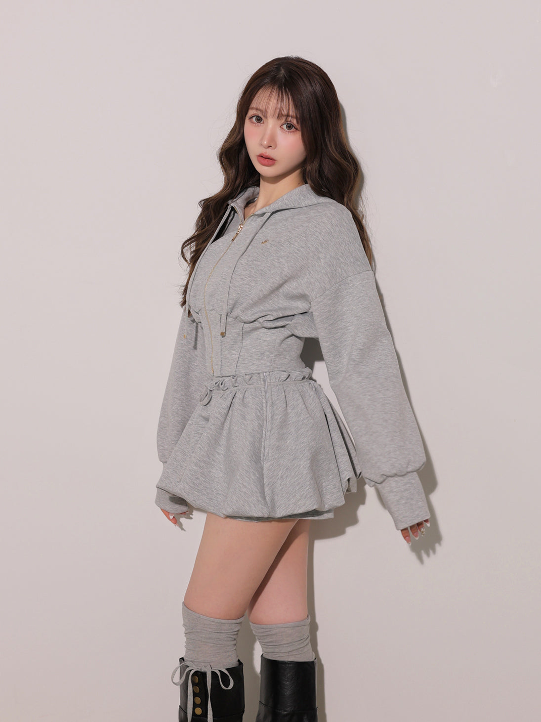 model：160cm　(size：F　color：Gray)