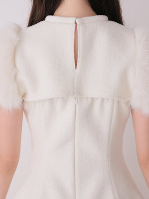 Fur sleeve ribbon mini onepiece(eme10870)