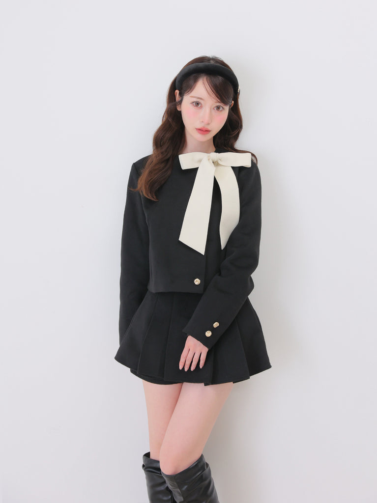 model：162cm　(size：F　color：Black)