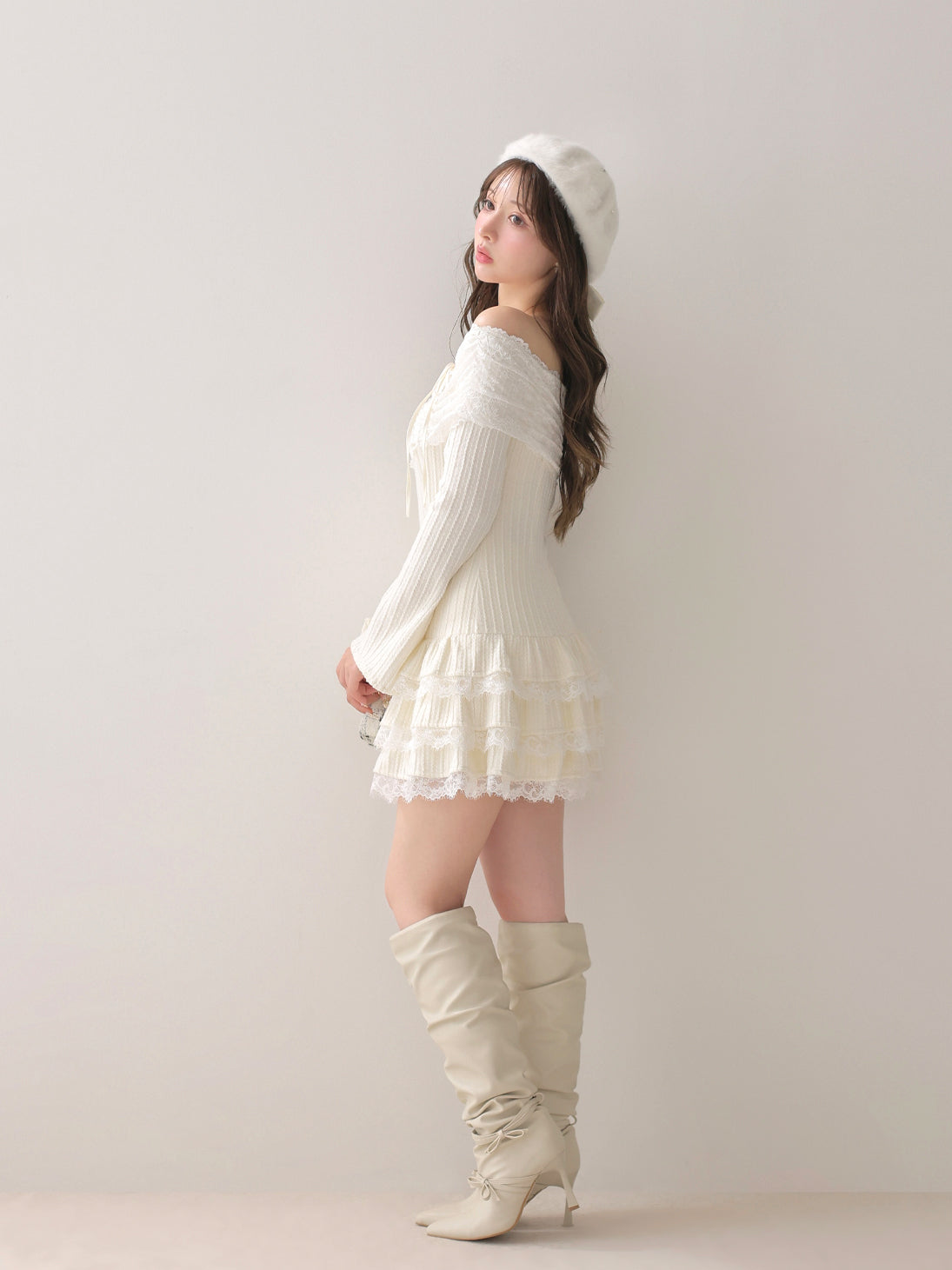 model：160cm　(size：F　color：Ivory)