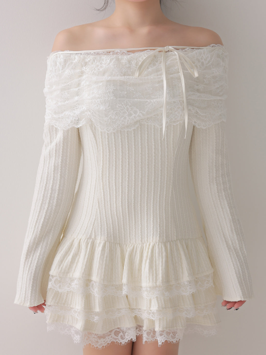 model：150cm　(size：F　color：White)