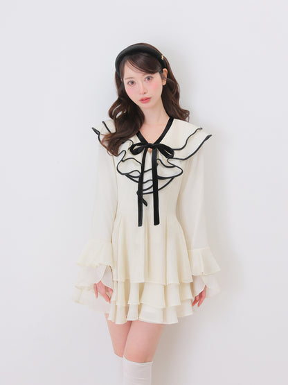 model：162cm　(size：F　color：Ivory)