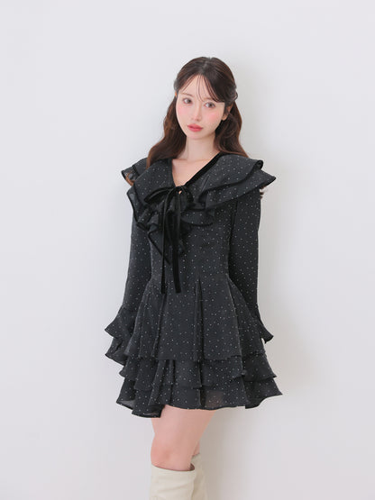 model：162cm　(size：F　color：Black dot)