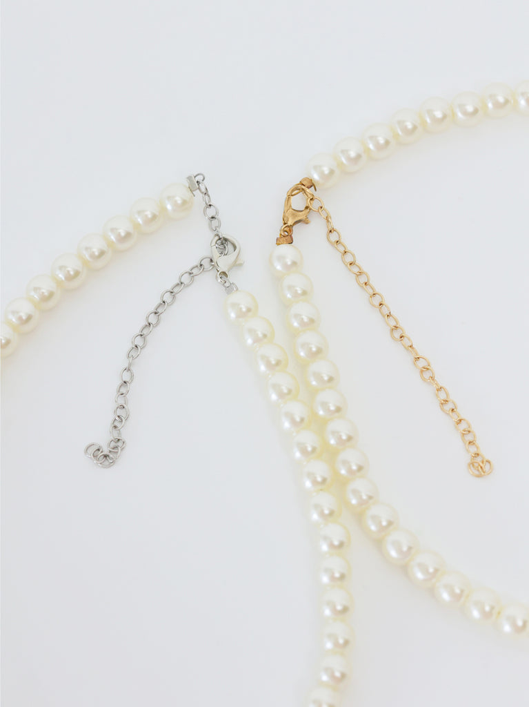 【Pre Order】Logo pearl choker(eme10877)